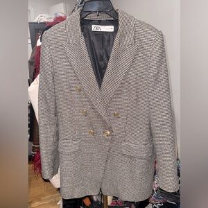Zara| black and white tweeted blazer| Size Large